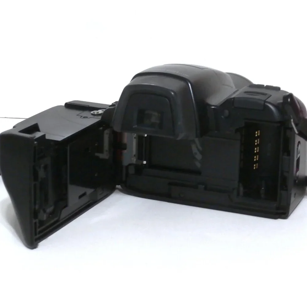 OLYMPUS IS-1, 35-135MM Camera F4.5-5.6 High Power Zoom, Dual-Strobe Flash
